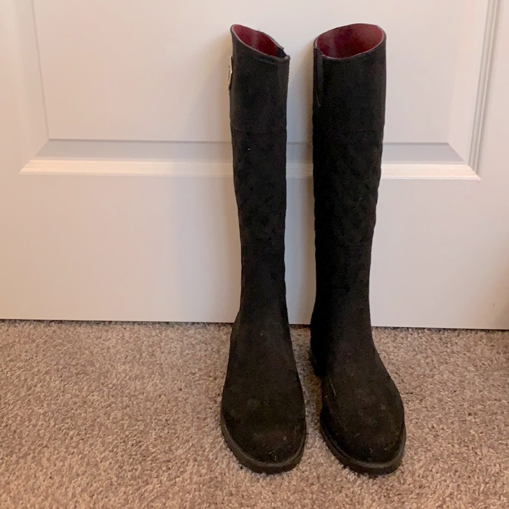 Winter boots
